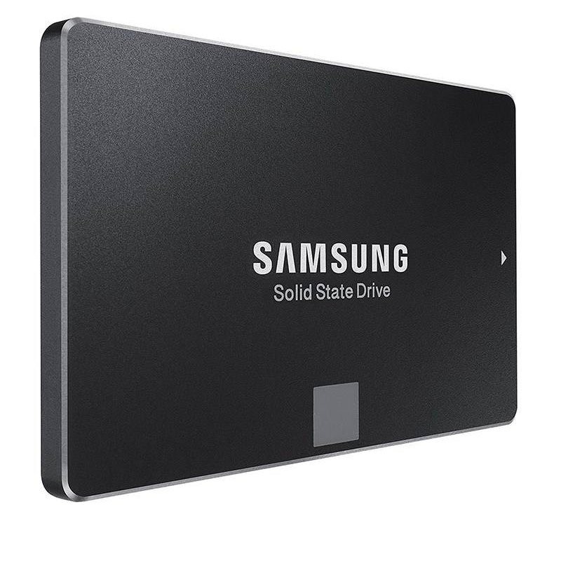 SSD SAMSUNG QVO 870 4TB درحد نو سلامت +64%